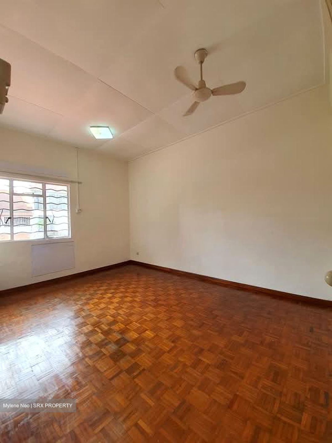 Thomson Garden Estate (D20), Terrace #588126501